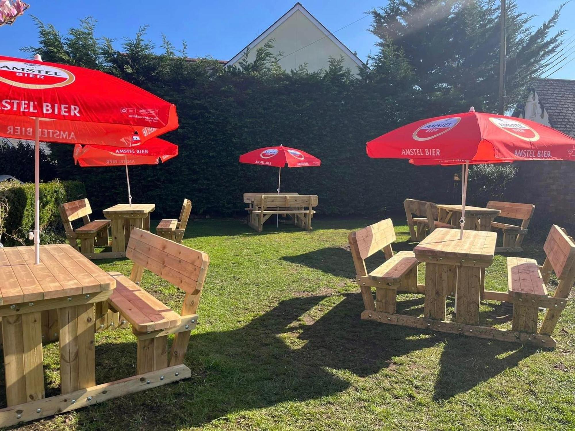 Thorverton Arms Екстериор снимка