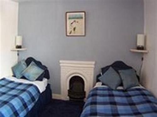 Thorverton Arms Екстериор снимка